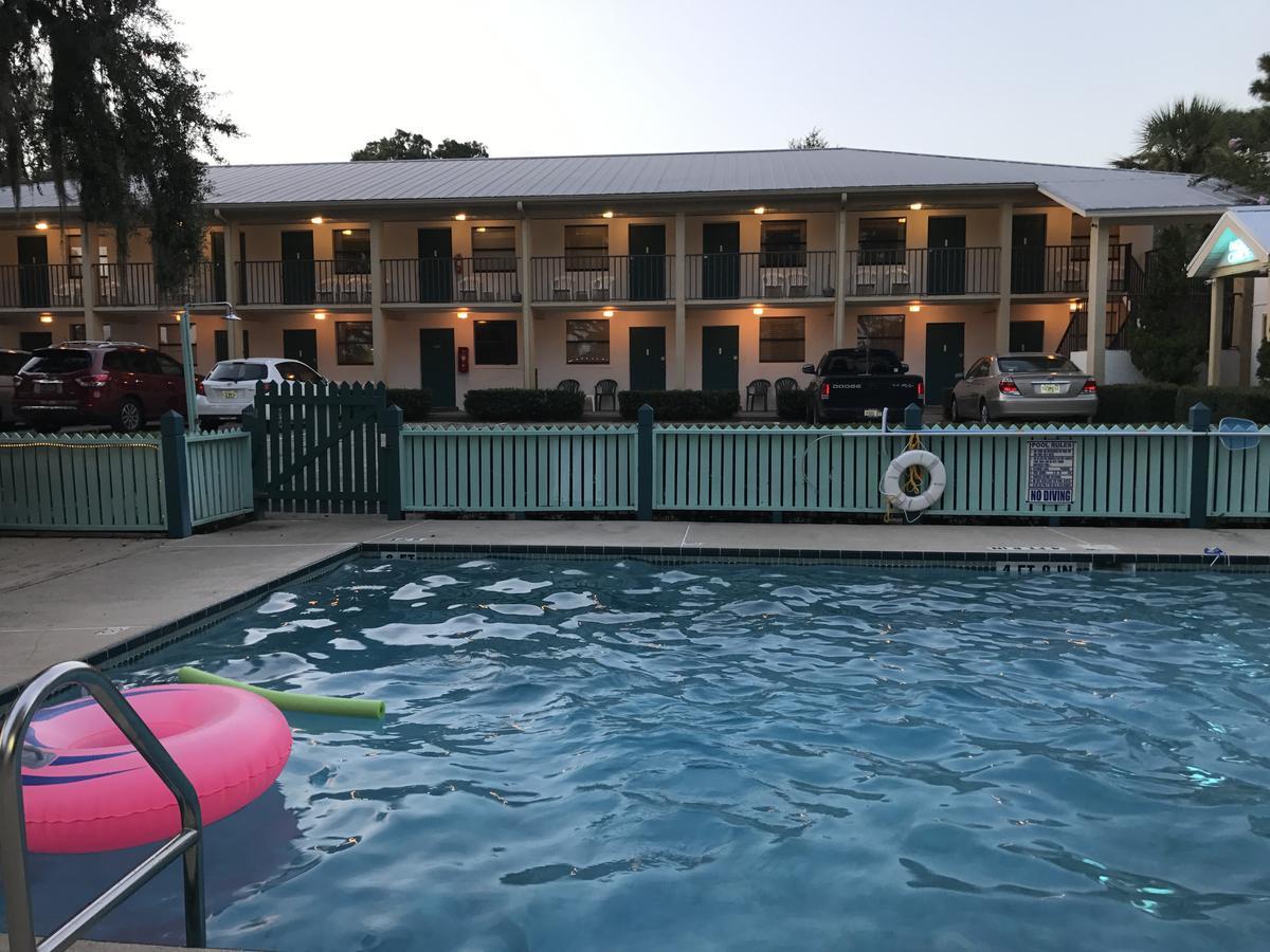 Steinhatchee River Inn And Marina Ngoại thất bức ảnh