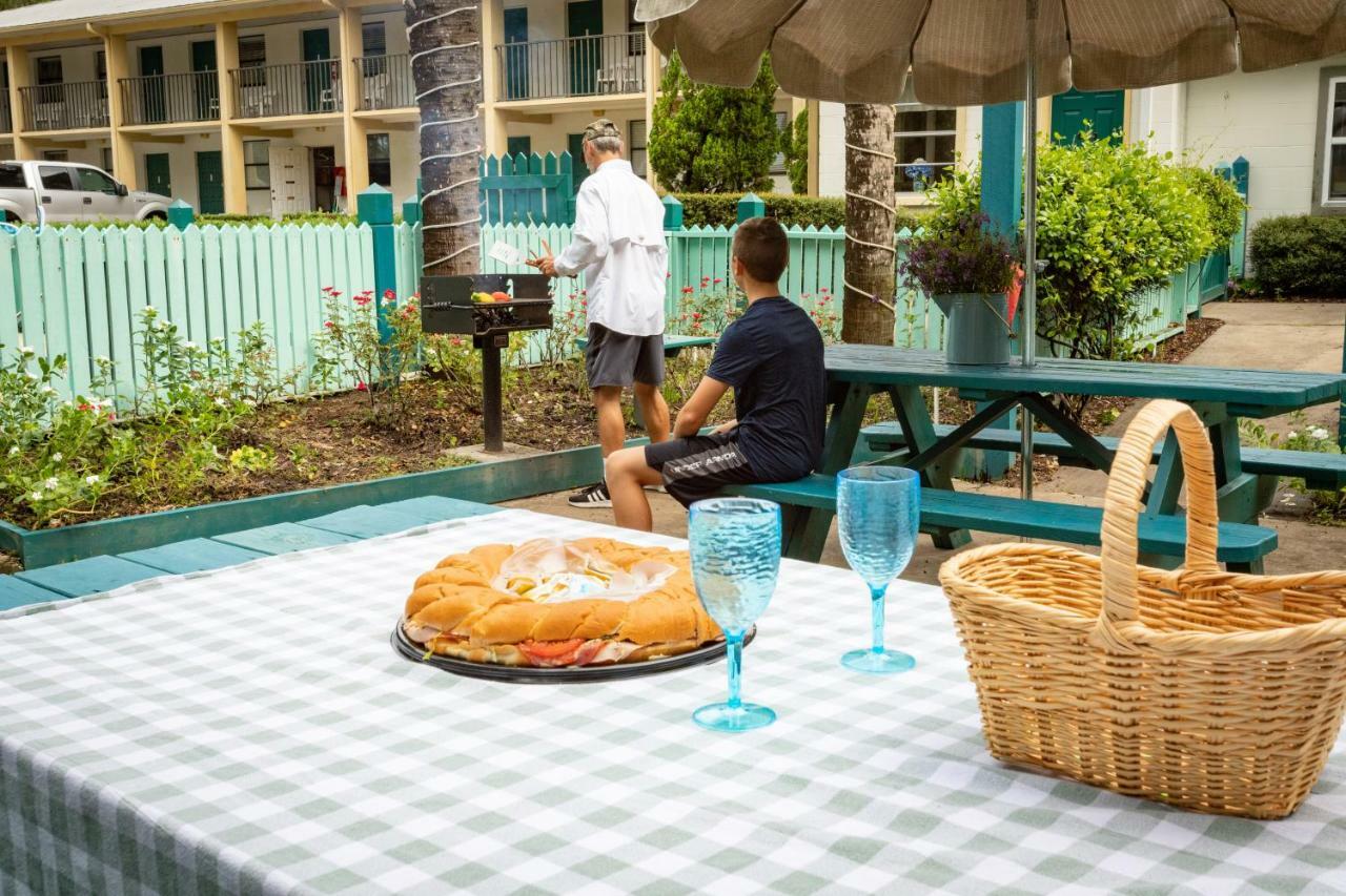 Steinhatchee River Inn And Marina Ngoại thất bức ảnh